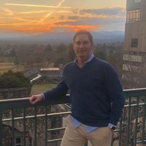 Meet your Posher, Buddy